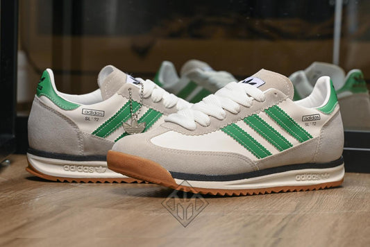 Adiddas Super Light