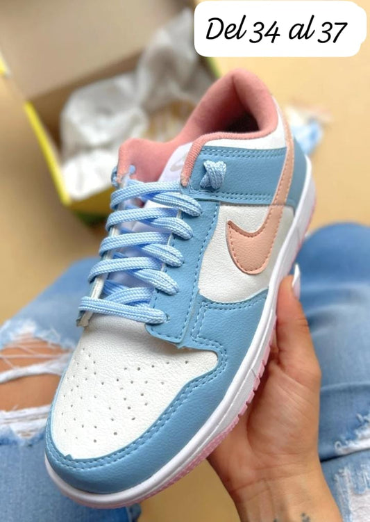 Nike Dunk Low