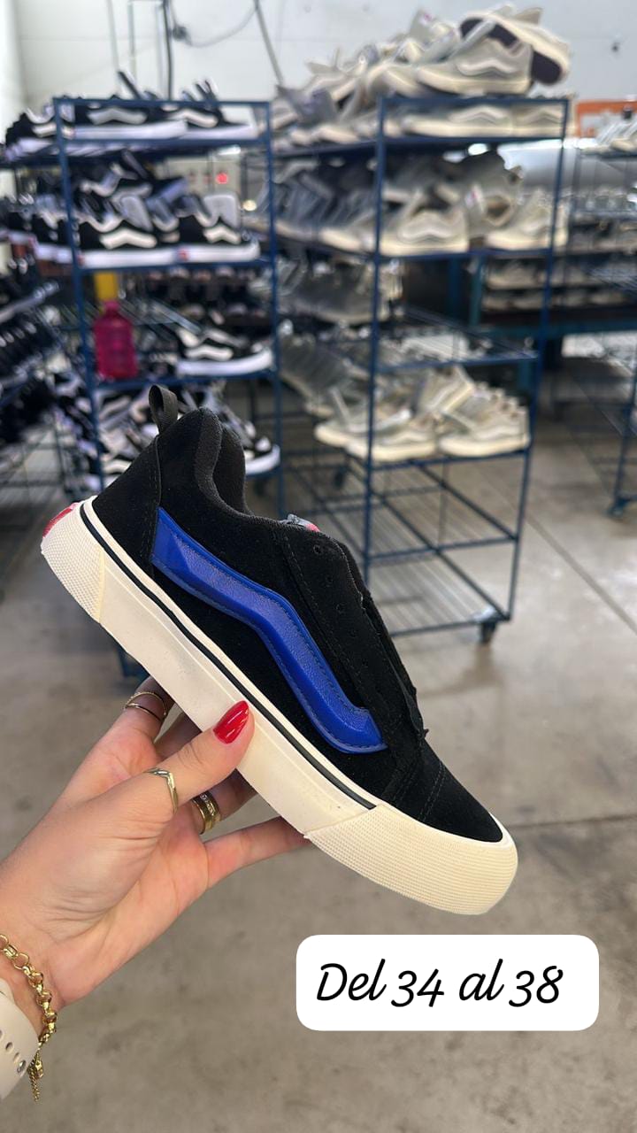 Vans Knu Skool