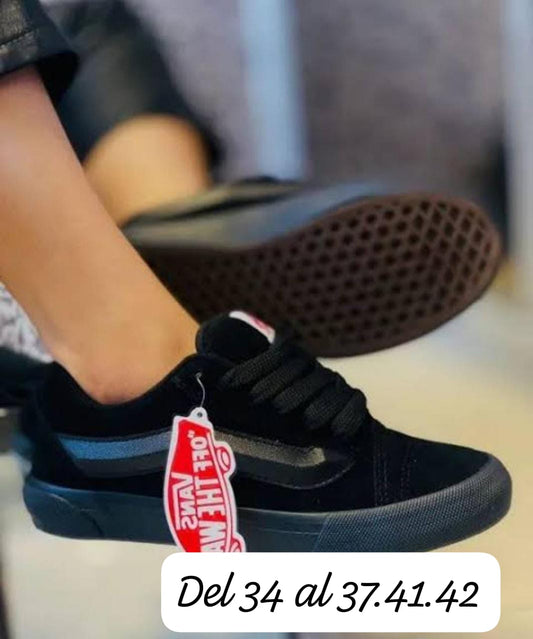 Vans Knu Skool